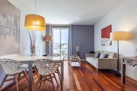 Daire Wonderful 2-bd With Balcony Plaza Cataluna