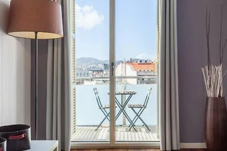 Wonderful 2-bd With Balcony Plaza Cataluna Barcelona